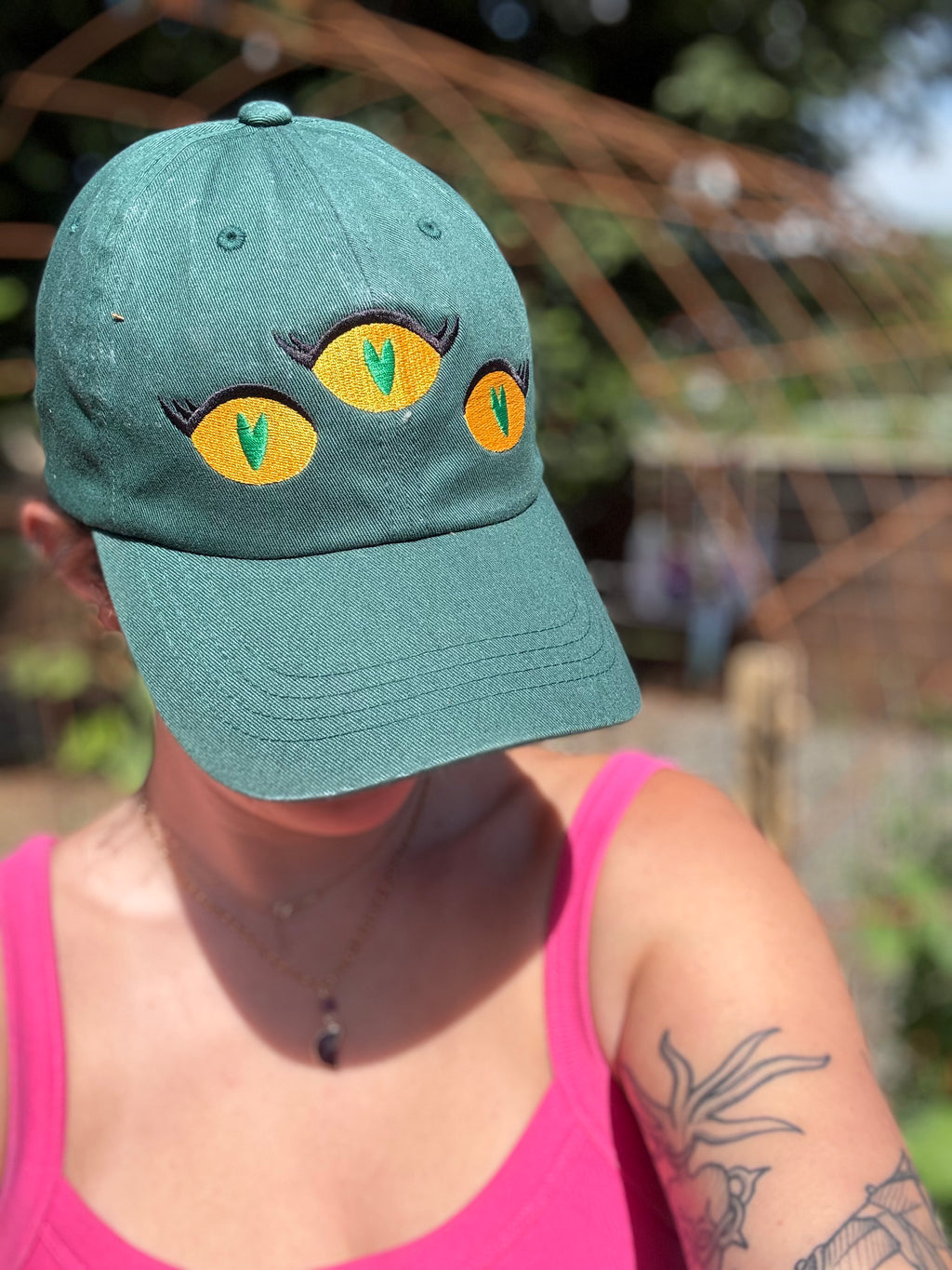 Heart-Eyes Third Eye Hat