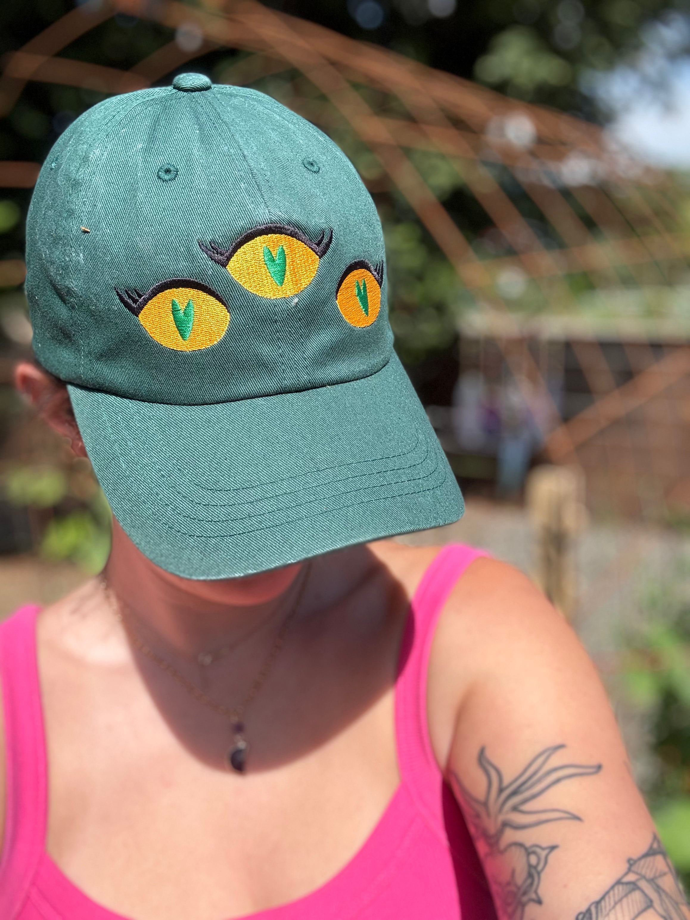 Heart-Eyes Third Eye Hat